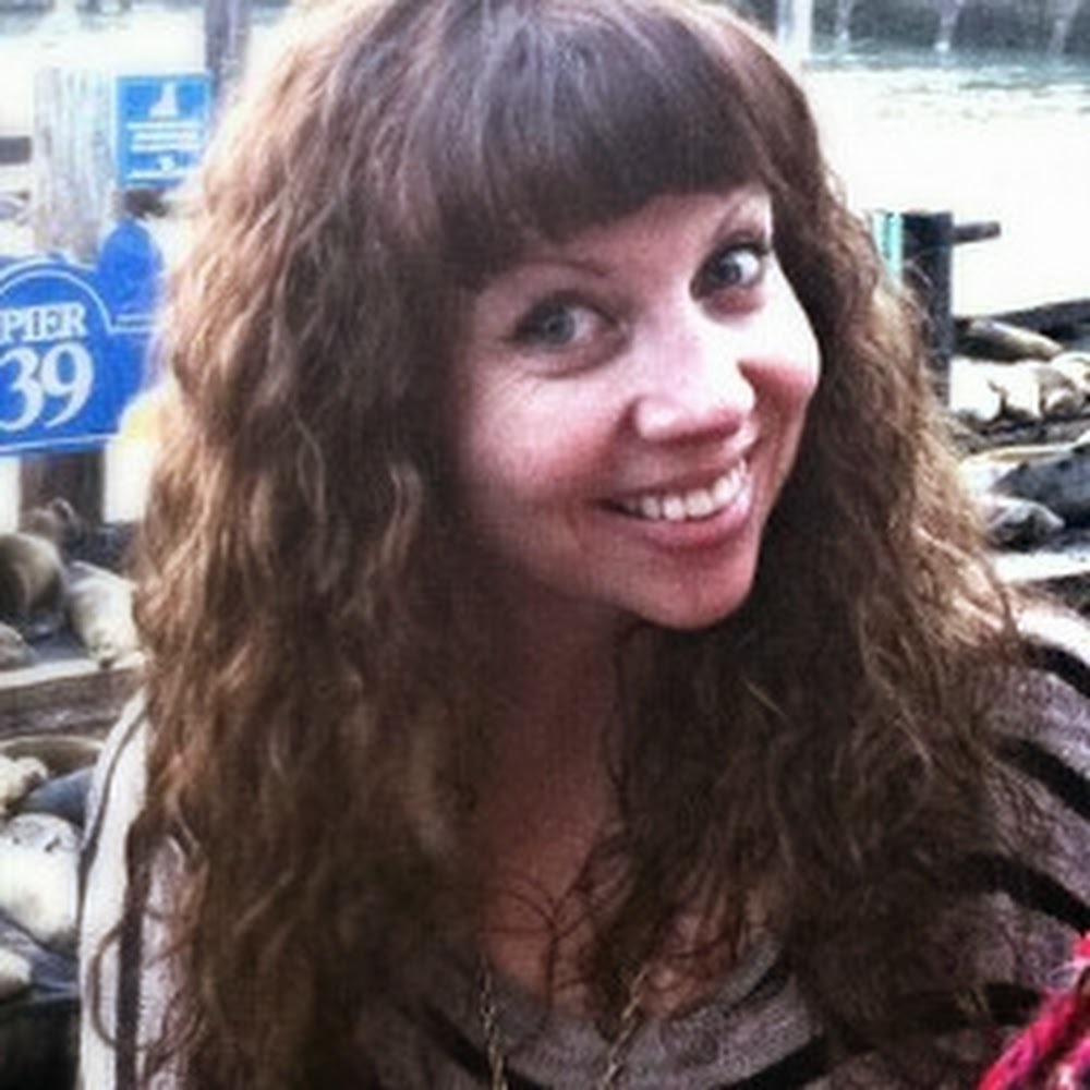 Meet your Posher, Carrie